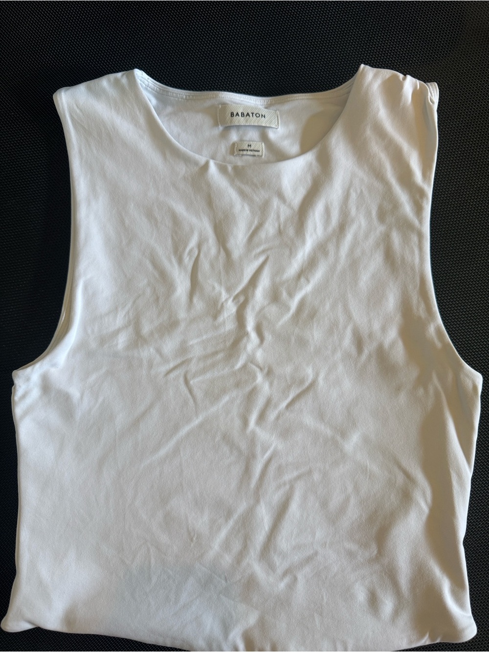 Aritzia Babaton Contour White Sleeveless Crop Tank Top